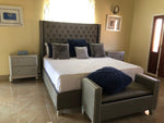 Load image into Gallery viewer, Vacation Villas Runaway Bay  3Bedroom 3 Bathroom
