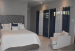 Load image into Gallery viewer, Vacation Villas Runaway Bay "PentHouse" Garden View, Pool View and Ocean View
